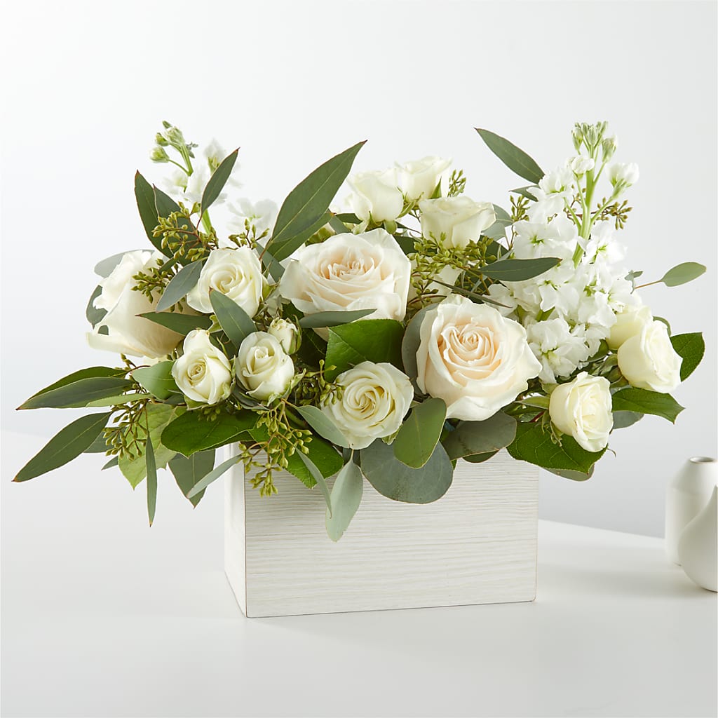 Fresh Linen Box Bouquet – Miami Flowers, Miami FL