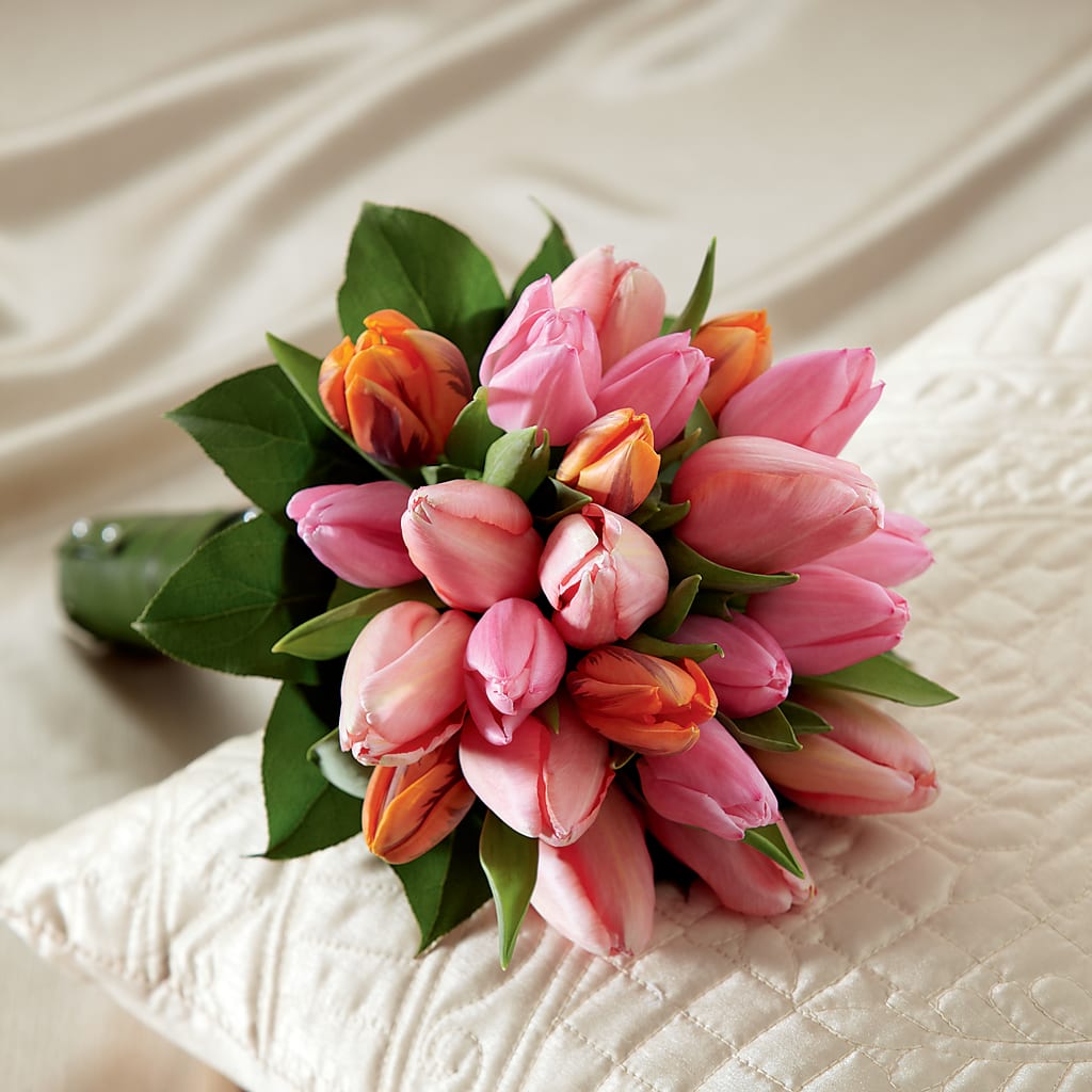 Embraceable Bouquet – Miami Flowers, Miami FL