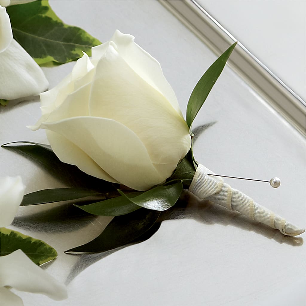 White Rose Boutonniere – Miami Flowers, Miami FL