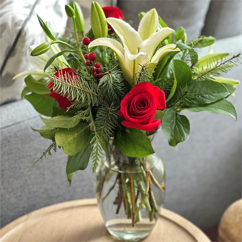 Sparkling Snowflakes Bouquet –  Miami Flowers, Miami FL