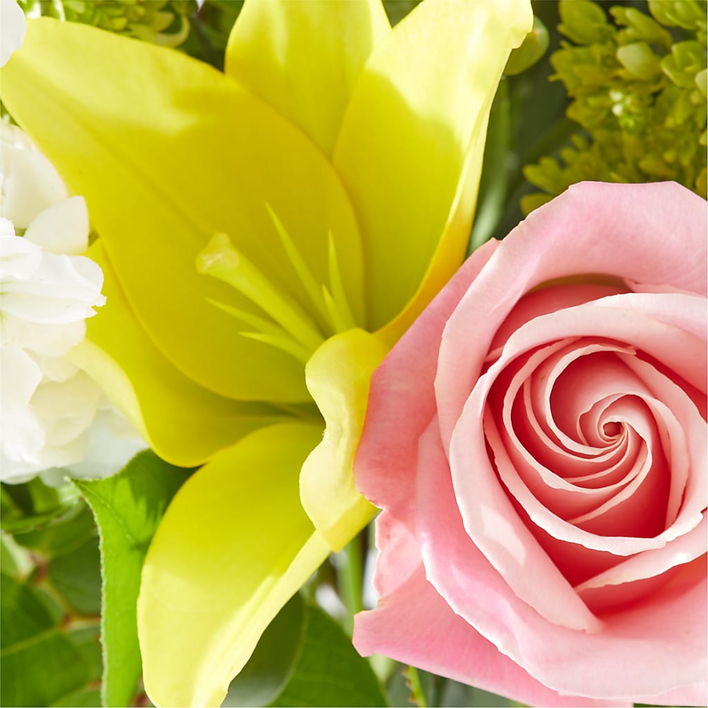 Garden Delight Bouquet –  Miami Flowers, Miami FL