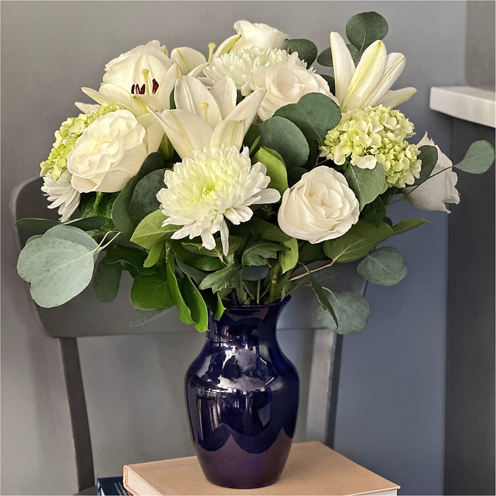 Snowy Dreams Bouquet –  Miami Flowers, Miami FL